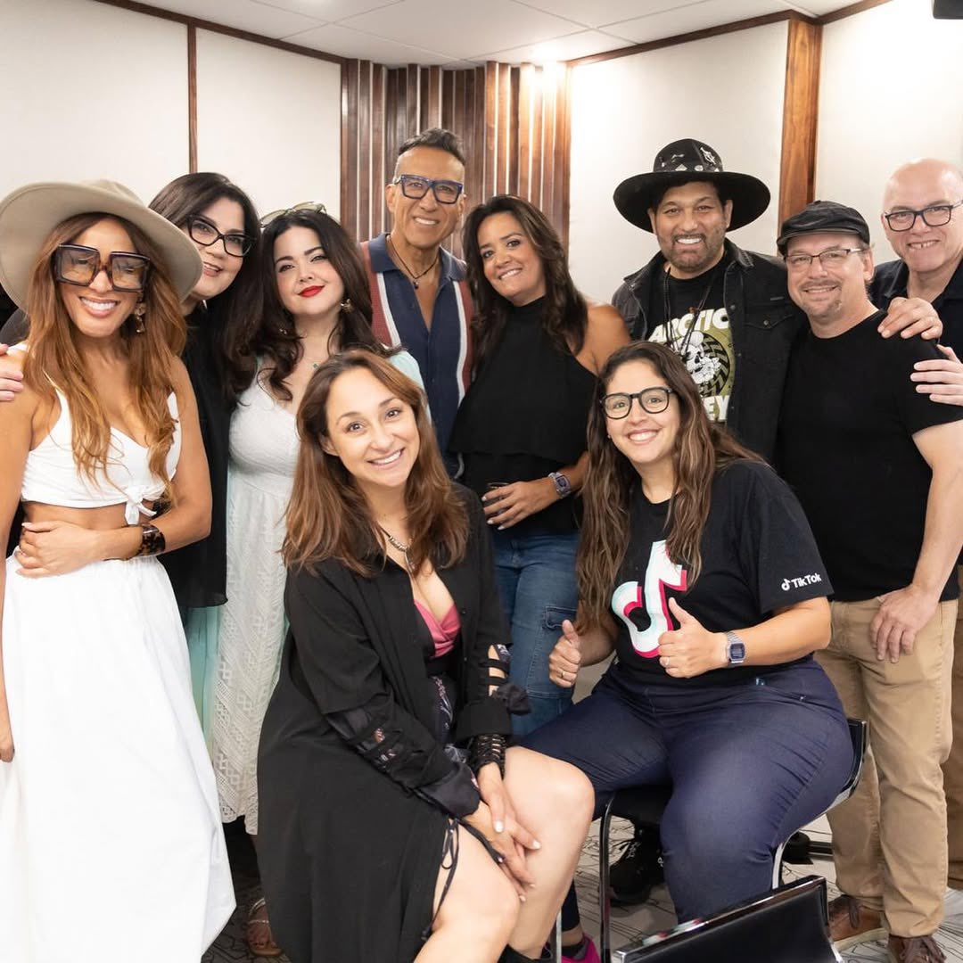 Este fin de semana vivimos una experiencia inolvidable al escuchar el álbum de <a href="/kerrekemusic/">KerreKe</a> y @danielapadronviolin “Joropango” en Dolby Atmos 🎶👏🏼

Rodeados de amigos, colegas y muchísimo cariño, cada nota cobró vida de una manera espectacular.