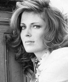 LaocoonofTroy's tweet image. American actress and model, Joanna Cassidy, in the 1970s and 80s.