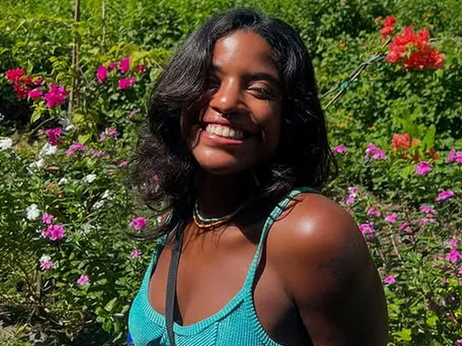 g1's tweet image. Morre Juliana Marins, brasileira que caiu em vulcão na Indonésia glo.bo/44upwot #g1