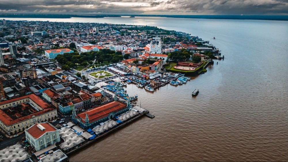 Prontos para a COP 30.

Em artigo publicado no Diário do Pará, Alex Carvalho, presidente da FIEPA, defende a realização da COP30 em Belém e reforça: é hora de focar nas soluções e mostrar o protagonismo da Amazônia.
Saiba mais: t.ly/pSv3q

#IndústriaSustentável