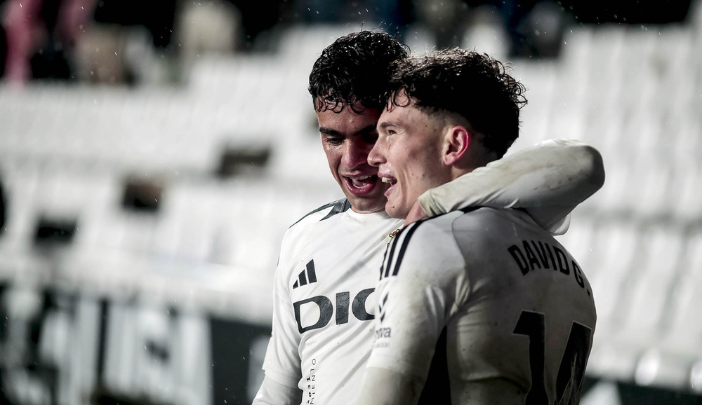 David González y Marcelo Expósito han dejado destellos, sí, pero tienen un reto aún más difícil, tener mayor protagonismo en el juego del <a href="/Burgos_CF/">Burgos Club de Fútbol</a>. Esta es la temporada en la que David tiene que seguir creciendo cada partido y Marcelo intentar destaparse para asentarse en 2ª.