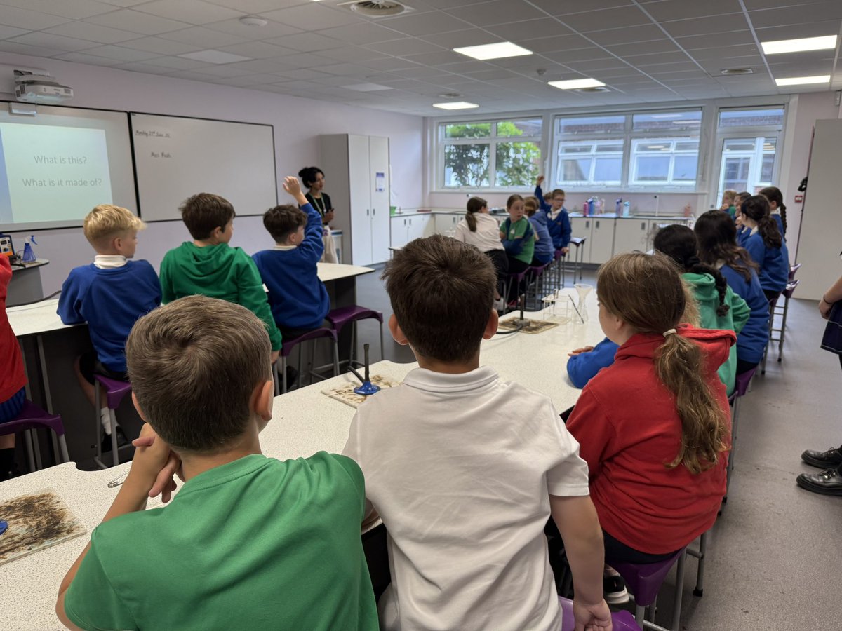 WorthingHigh's tweet image. Delighted we could welcome Yr5 pupils from Thomas A Beckett Juniors to our Taster mornings today. It was so lovely to meet them and their parents/carers .