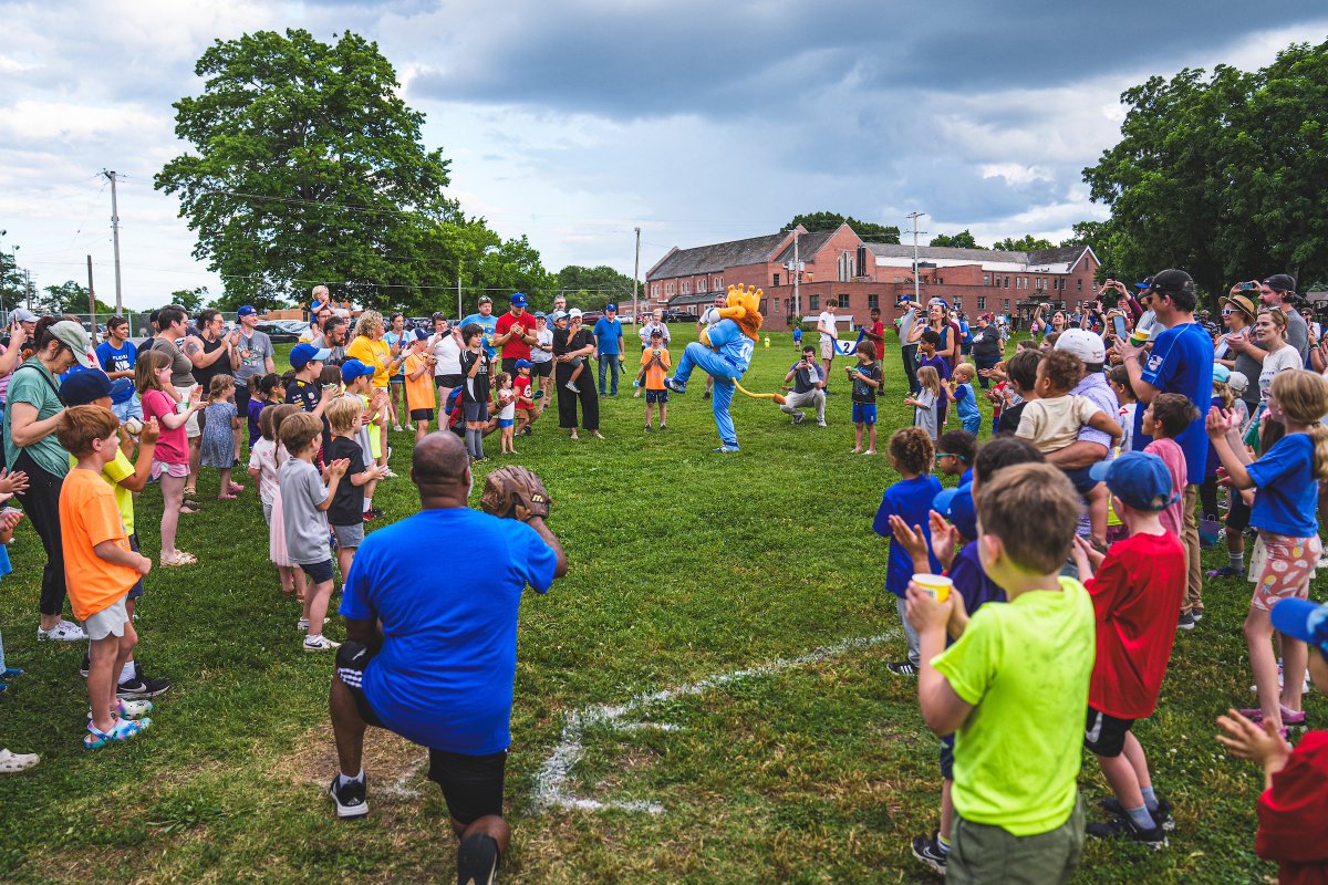 We celebrated a Royalty Fields grant recipient at Rainbow School South Broadland Presbyterian with a t-ball practice, ribbon-cutting &amp; community cookout!

Royalty Fields program, presented by <a href="/my_pricechopper/">Price Chopper</a>, helps us create safe, playable spaces to grow the game. 💙⚾️