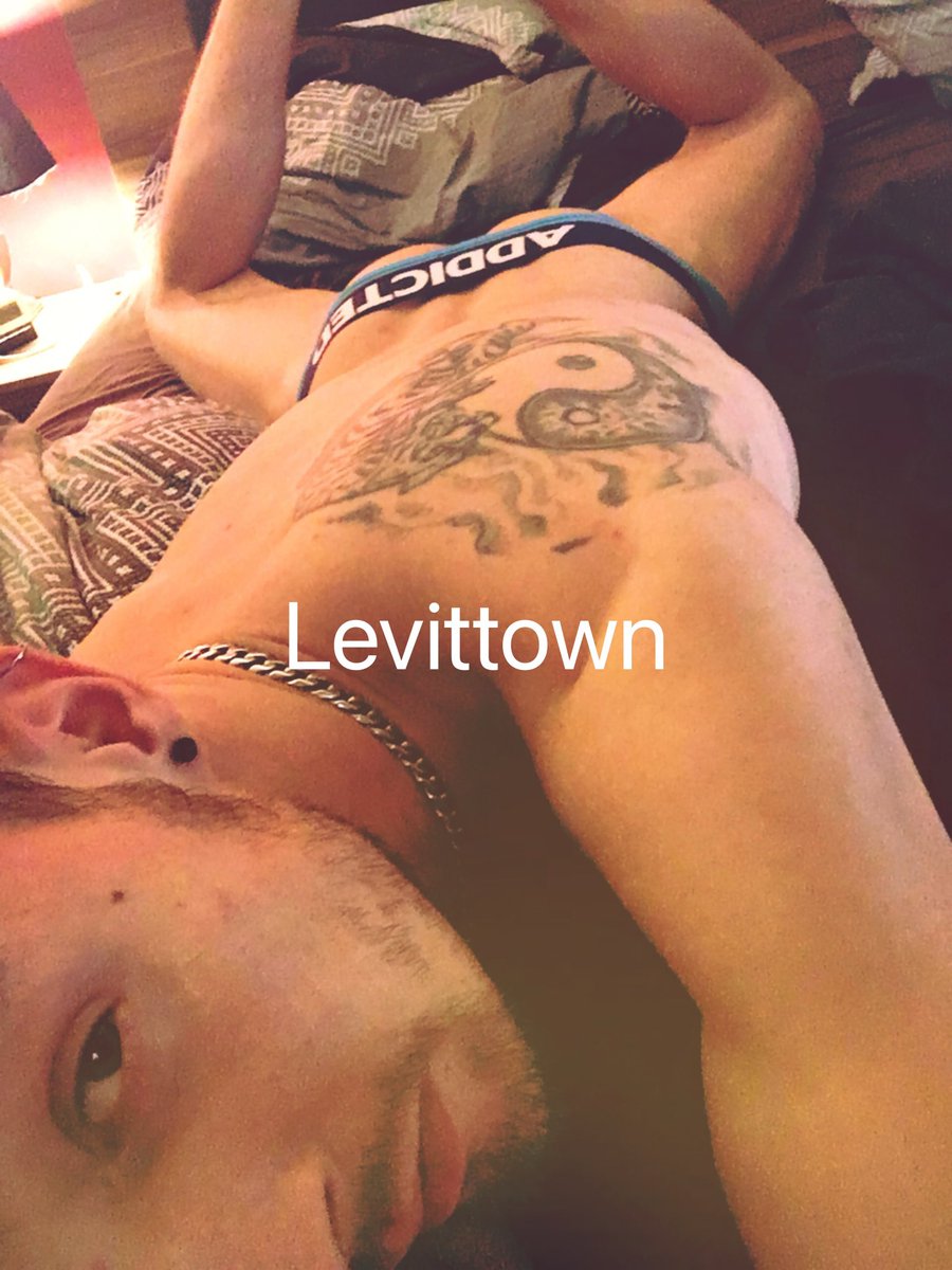 I’m looking for someone…. 

RT for more 😈