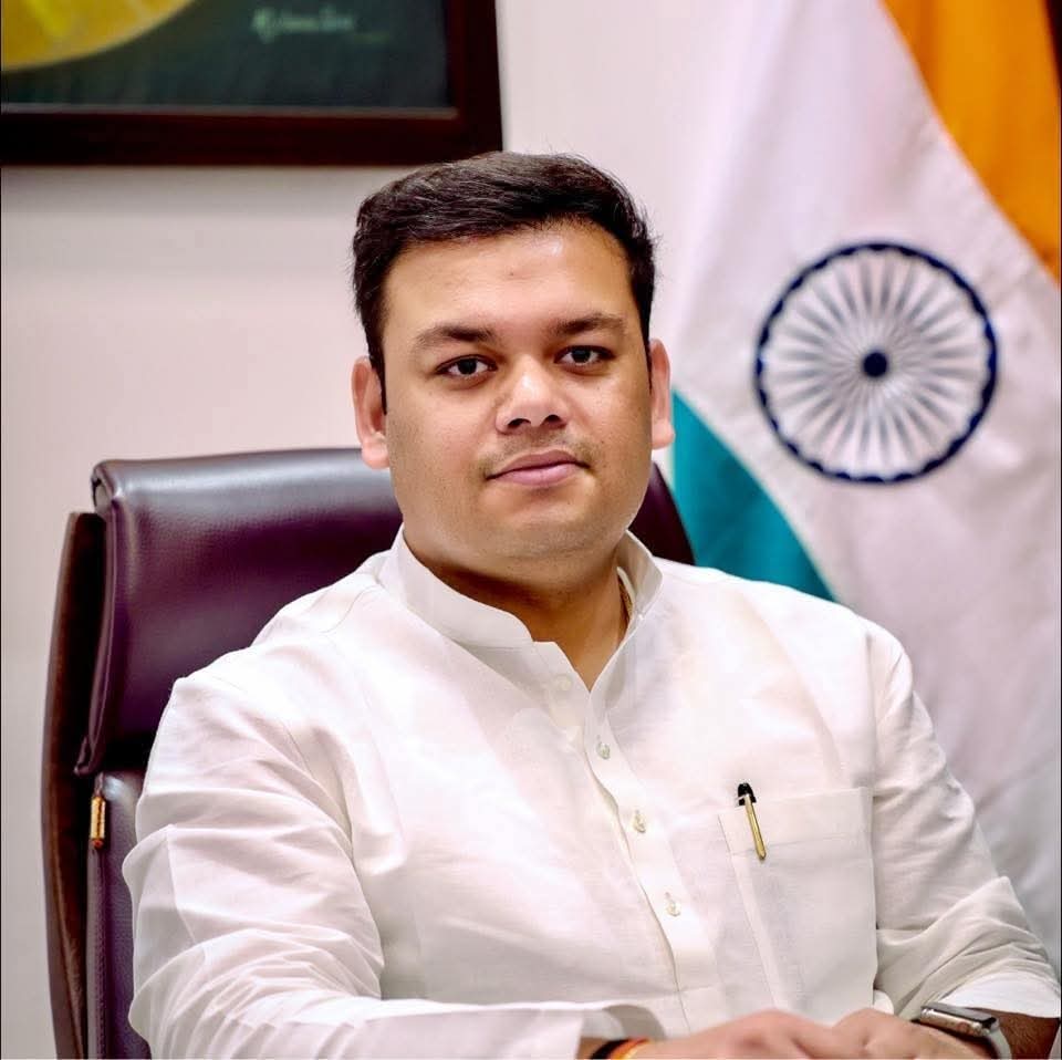 Bhupendra Chauhan Bobby (@bhupendrabobby1) on Twitter photo उत्तर प्रदेश सरकार में मा० राज्य मंत्री (स्वतंत्र प्रभार) श्री <a href="/thisissanjubjp/">Sandeep Singh</a> जी को जन्मदिवस की हार्दिक शुभकामनाएं ।
मैं आपसे प्रभु से आपके उत्तम स्वास्थ्य एवं दीर्घायु प्रदान करें । उत्तर प्रदेश सरकार में मा० राज्य मंत्री (स्वतंत्र प्रभार) श्री <a href="/thisissanjubjp/">Sandeep Singh</a> जी को जन्मदिवस की हार्दिक शुभकामनाएं ।
मैं आपसे प्रभु से आपके उत्तम स्वास्थ्य एवं दीर्घायु प्रदान करें ।