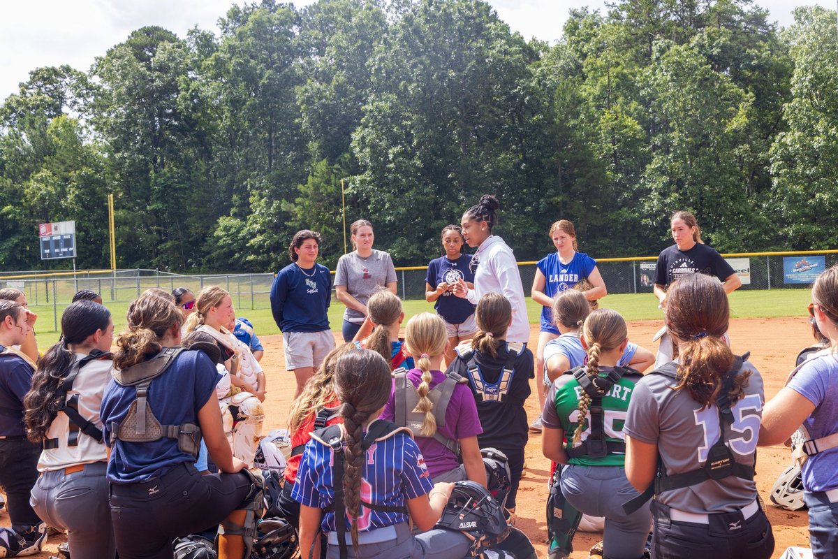 Backstop Academy 🥎 tweet media