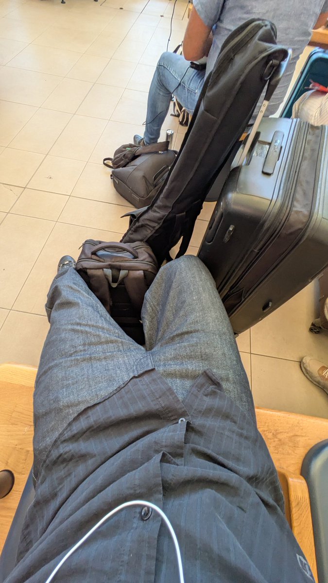 faalseee's tweet image. j'arrive ! ne vous inquietez pas