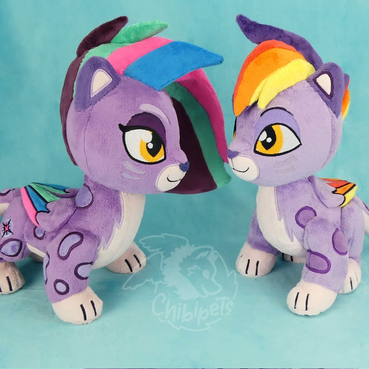 Chibipets's tweet image. Finally together!
🎉I'm so happy to finally finish this plushies #mlpg5
🧵Plush tutorial for patrons🪡
This plushies are 🔎🏠 ( To pick up at Galacon)