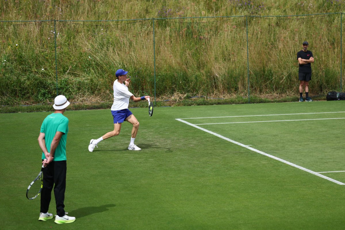 Jannik Sinner 

#Wimbledon