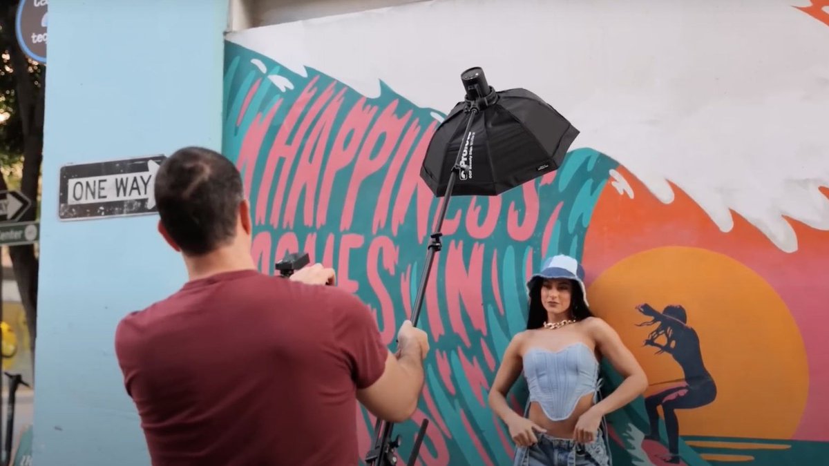 We’ll review how to plan a photoshoot in 7 steps. This workflow is relevant for any type of portrait session as well – newborns, families, engagements, weddings, etc. buff.ly/HUiMlHK