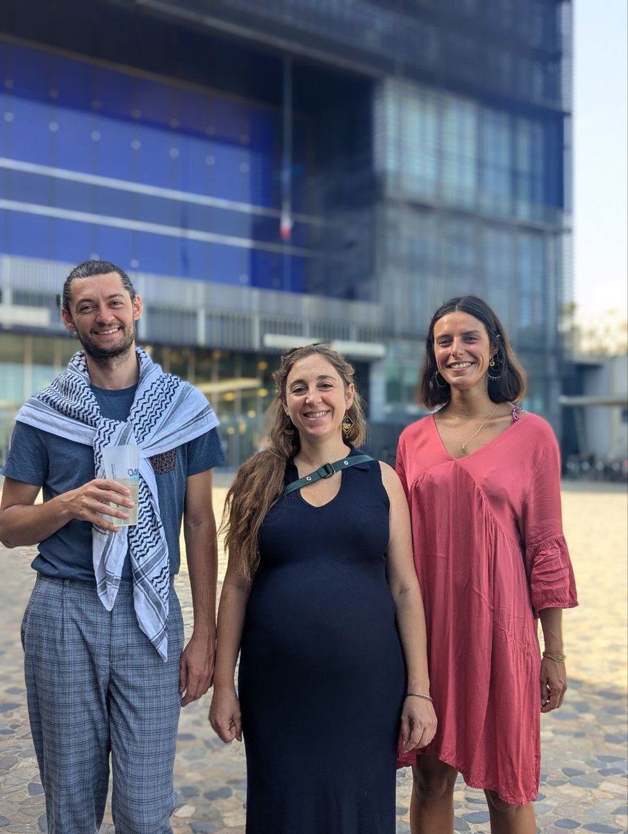 JuliaMignacca's tweet image. 📣 Les écologistes de Montpellier ont tranché hier soir lors de notre Assemblée Générale!
À plus de 68%, nous avons acté une clarification politique nette et nécessaire : refus d’une écologie d’accompagnement dans une majorité tenue par Michaël Delafosse.