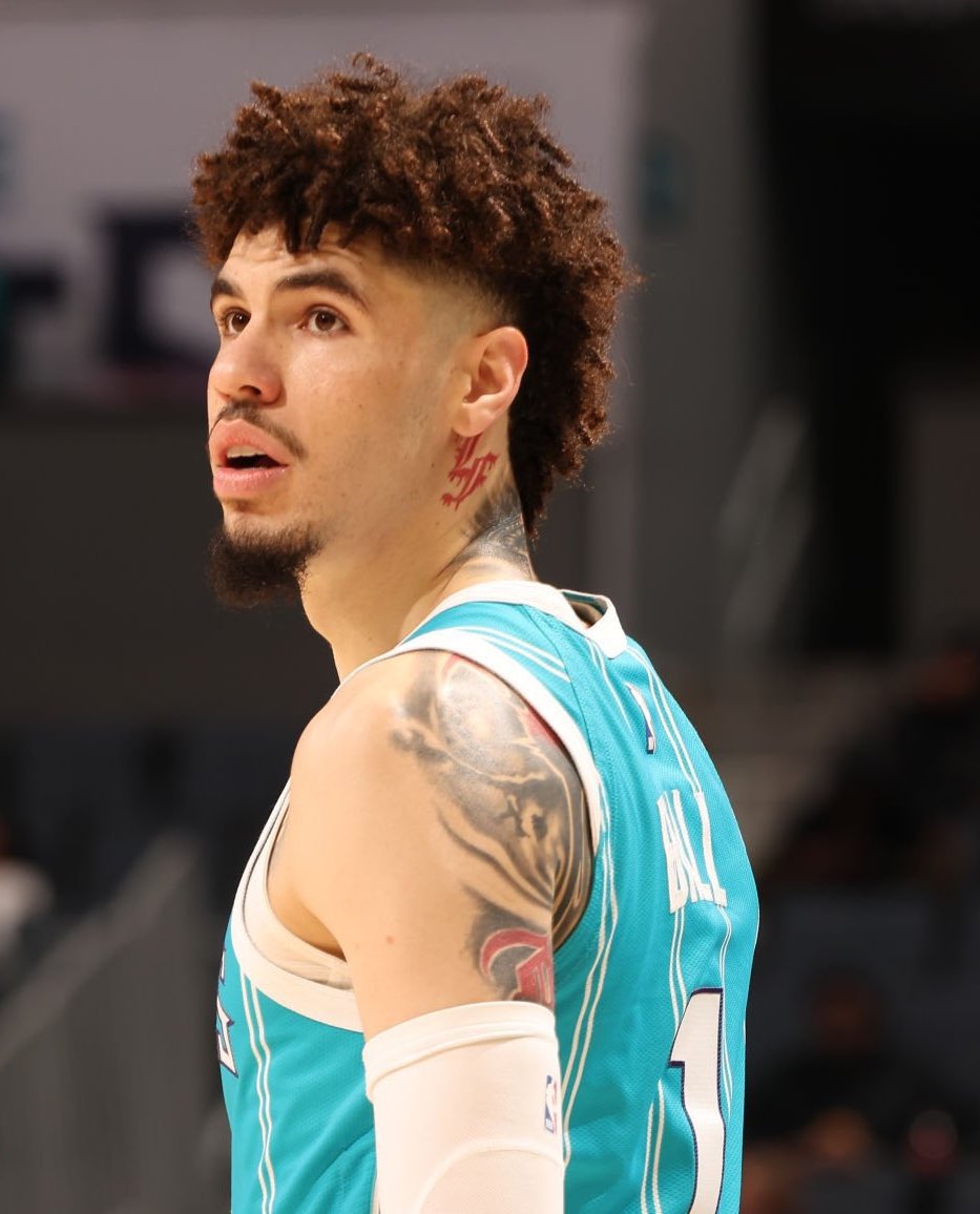 NBACentel (@thenbacentel) on Twitter photo BREAKING: The Hornets are trading LaMelo Ball to the Clippers, per <a href="/WindhostESPN/">Brian Windhorst</a> BREAKING: The Hornets are trading LaMelo Ball to the Clippers, per <a href="/WindhostESPN/">Brian Windhorst</a>