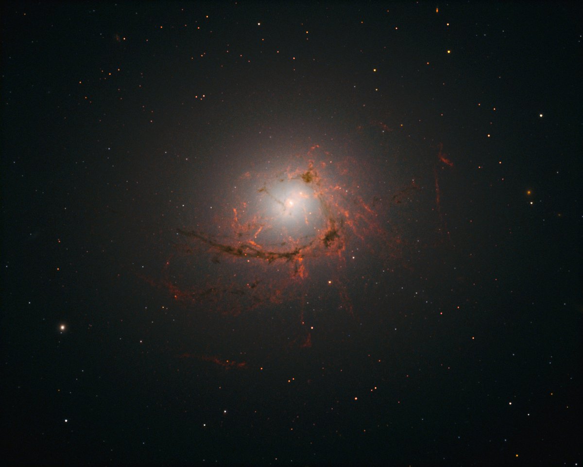 What a tangled web NGC 4696 weaves.

The dark red filaments of gas and dust appear to be connected to the galaxy's core, where a supermassive black hole likely lurks.

For more on this 2016 image: go.nasa.gov/44kYJdf