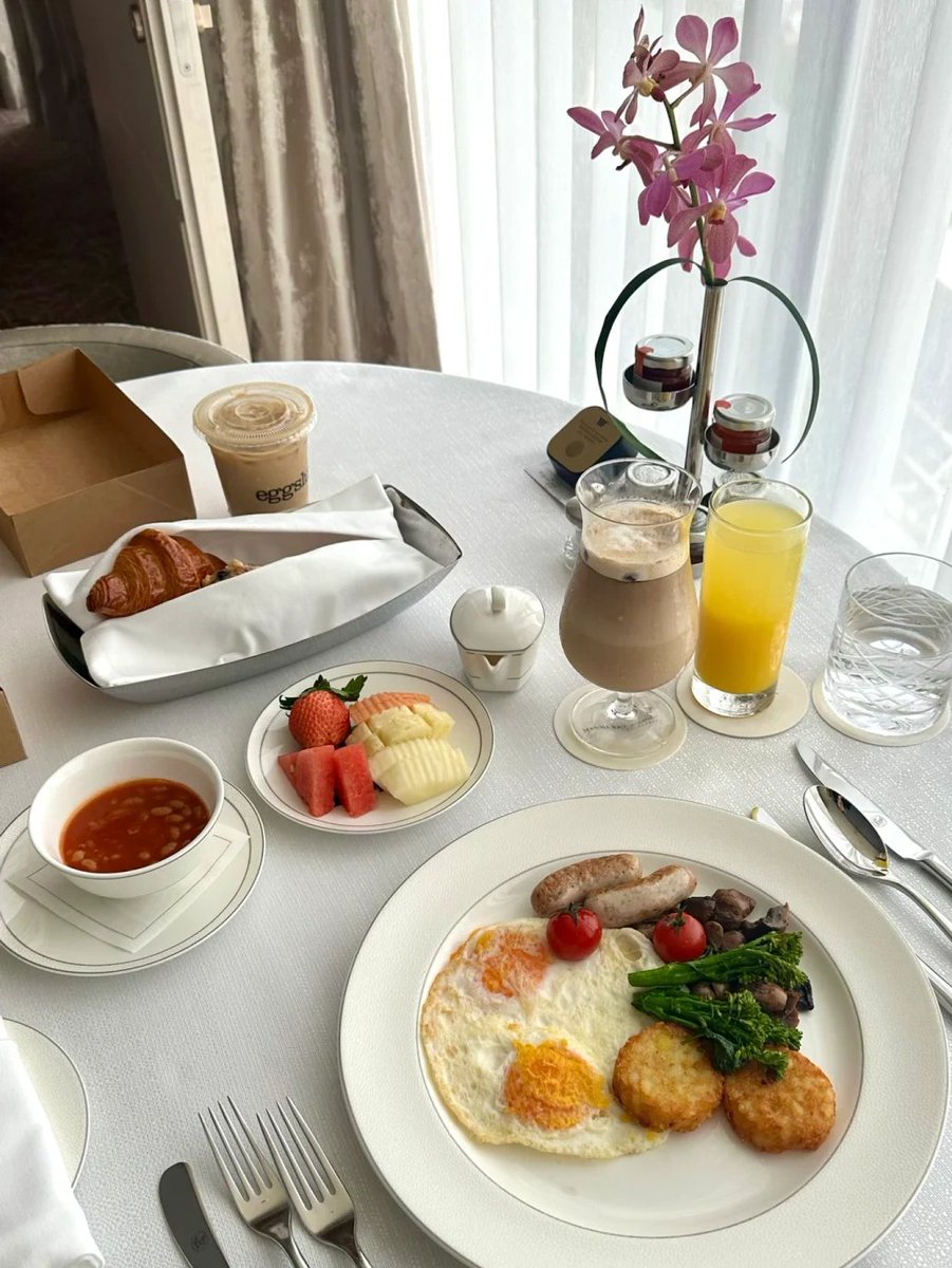 Eat breakfast slowly, eat it hot, and eat it with anticipation. It is not only nutritious, but also a reflection of your attitude towards life. 🥣