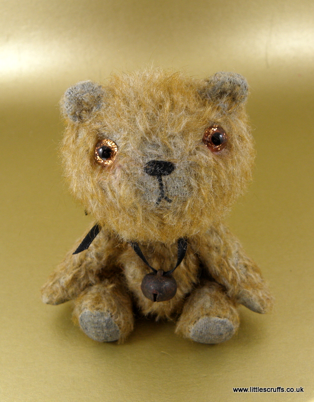 littlescruffs's tweet photo. Dolly the Donkey and a tiny Leather bear  are new to my website. *|https://t.co/j2kpOxoOgU|* https://t.co/QZkUsG2O5H