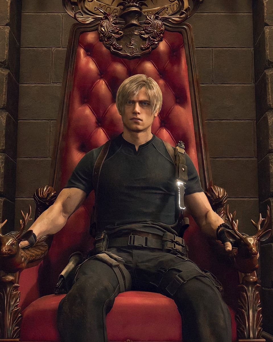 RapidCrafterYT's tweet photo. I would like to publicly apologize for my recent actions here on Twitter. 

I should know better. I truly need to do better.

After doing some self reflecting, I've come to the conclusion that obsessive Resident Evil fans and Leon haters are equally as crazy. https://t.co/BOw2mpuckD