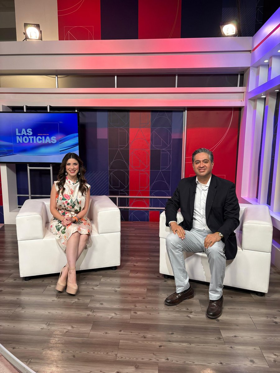 Nuestro Doctor Juan Arriaga, especialista en Urología y Cirugía Robótica en Hospital CIMA, nos explica qué son los cálculos renales, por qué se forman y qué síntomas pueden provocar.  
Además, nos comparte recomendaciones clave para prevenirlos y las opciones de tratamiento más