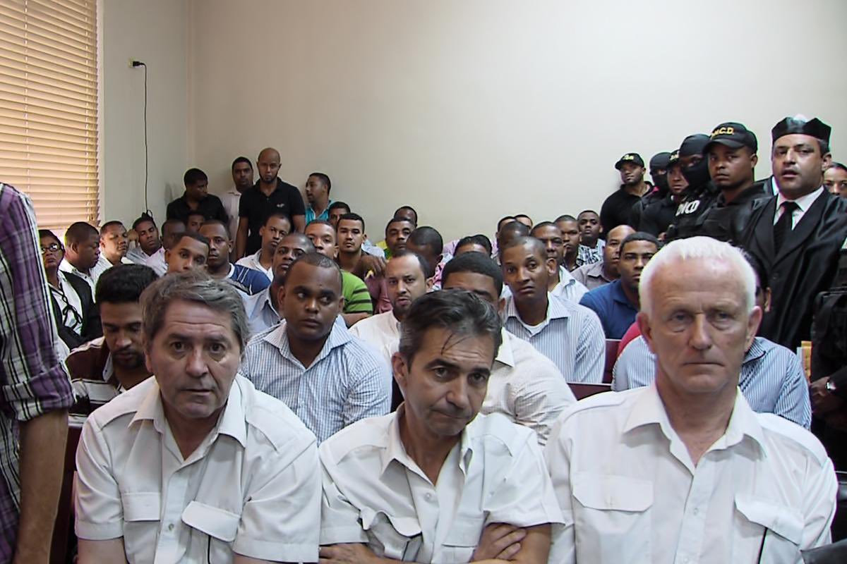 Air cocaïne sur Netflix. Amazing! Bizarre! À voir absolument.