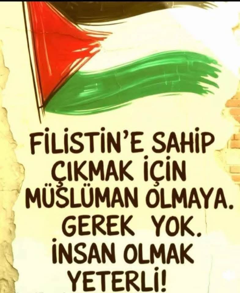 Ülkede; Sekülerlerin arsızlığı ve Müslümanların duyarsızlığı arasına sıkışıp kaldık.

Dünya sussa da sen Susma !!
Filistin'de Savaş Değil Soykırım var..
#NotWarGenocide