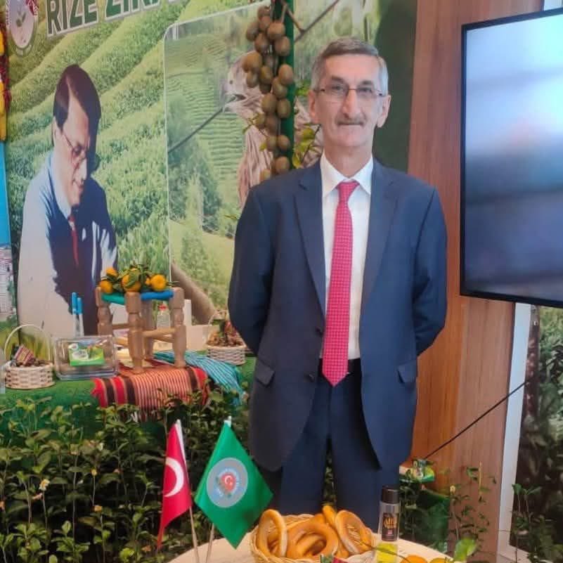 İnna Lillâhi ve İnnâ İleyhi Raciûn

Emekli Seçim Müdürü ve MHP Rize İl Başkan Yardımcısı, Vali-Mülkiye Başmüfettişi Erol Karaömeroğlu’nun abisi, Başkan Yardımcımız Azizcan Karaömeroğlu’nun babası Mehmet Karaömeroğlu’nun vefatını derin bir teessür ile öğrendik. 

Merhum Mehmet