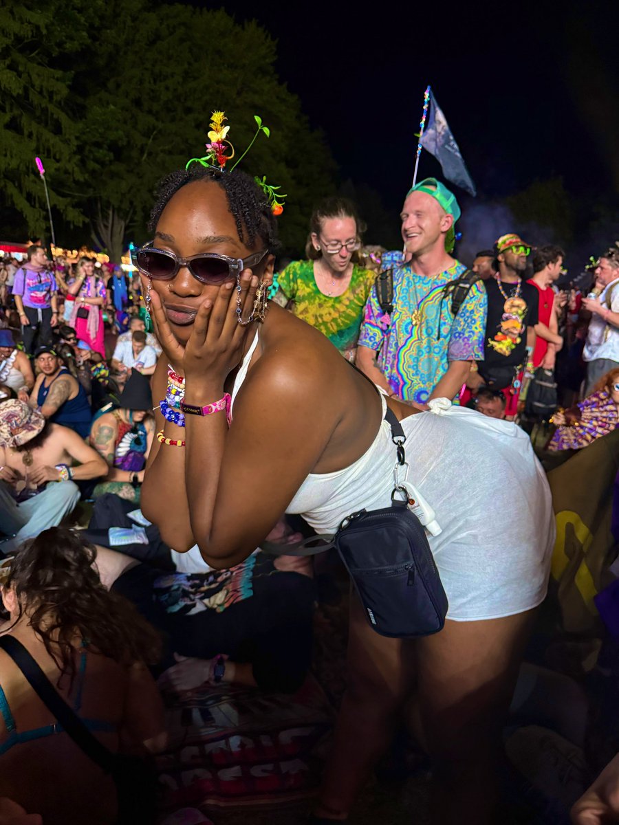 AnontheeIcon's tweet photo. #ravequeen #electricforest2025 https://t.co/RfH4p1jX4f