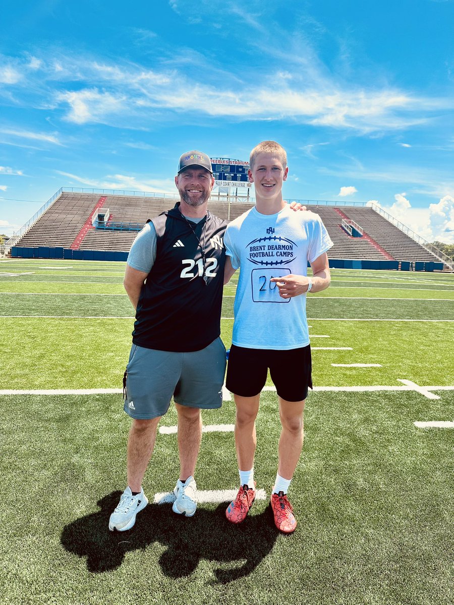 TheDrewRempel's tweet image. Great day in Mobile, AL with @UNAFootball π Looking forward to the game day visit!
@BrentDearmon @CraigSchurig @Ben_HamnerUNA @CoachCaraboa @CoachCruce @iamErvgotti_21
@QBC_Nashville @pagefootball @wcsPHScr @CoachTBarr @Coach_Anes @BielBryce @Coachwolff54