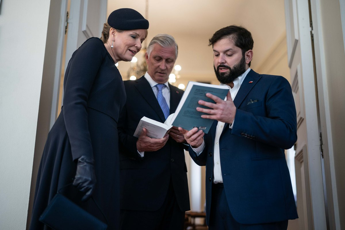 Junto a ministros del <a href="/GobiernodeChile/">Gobierno de Chile</a> acompañé al Presidente <a href="/GabrielBoric/">Gabriel Boric Font</a>  en la visita de Estado del rey Felipe y la reina Matilde de Bélgica. Nuestros países comparten una relación estratégica basada en valores comunes y una visión conjunta frente a desafíos globales.
