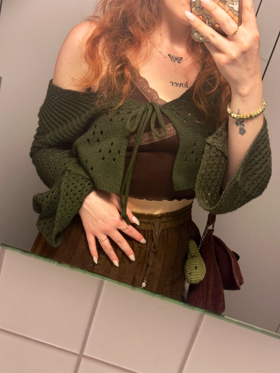 robin Ⓥ tweet media