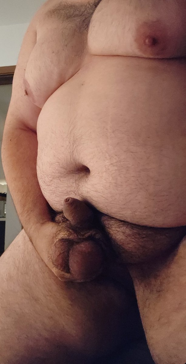 FBBMAN1's tweet photo. Big balls to empty...
#chub #chub4chaser https://t.co/GnA2Psgksi