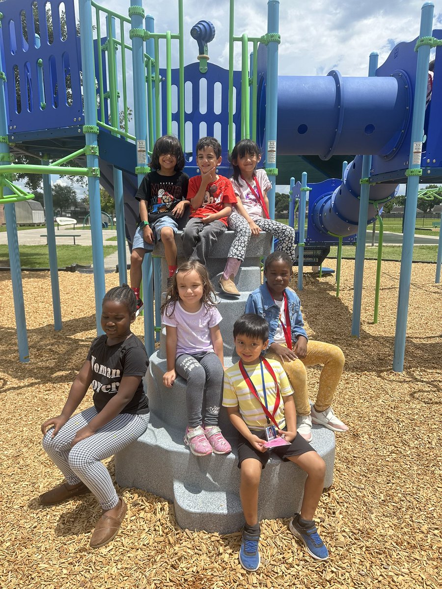 Claytons3rdKISD's tweet image. Kinder KSAT is climbing to new heights! 

@J_Duddington @J_Liu321 
#KatyISD #NEKSAT25