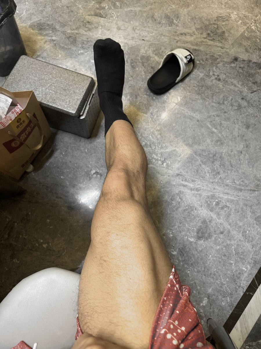 霸霸（体育生1s版） tweet media