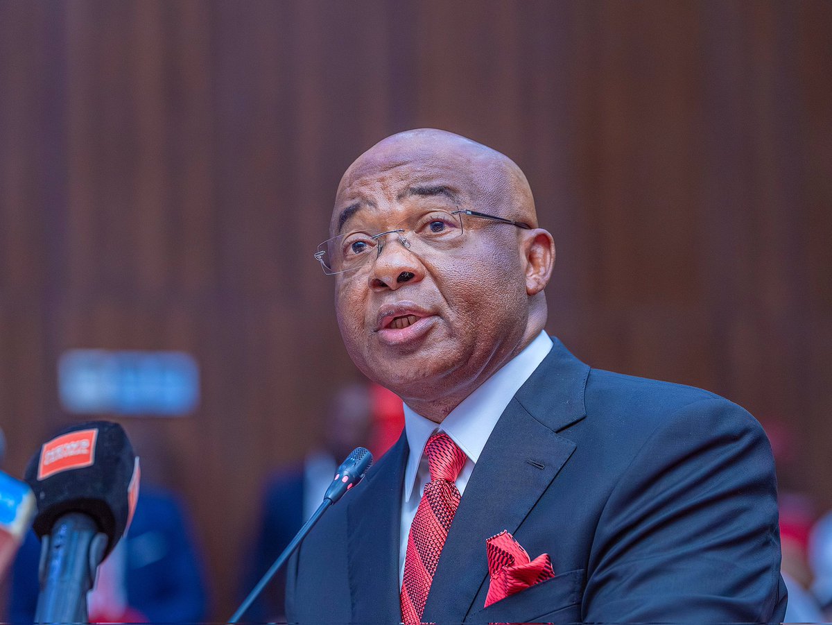 Hope_Uzodimma1's tweet image. Imo is on the rise - safe, ready, and open for business. This resounding truth formed the cornerstone of my state of the State address delivered at the hallowed chambers of the Imo State House of Assembly in Owerri. I emphasized not just a vision, but a mission - the intentional…