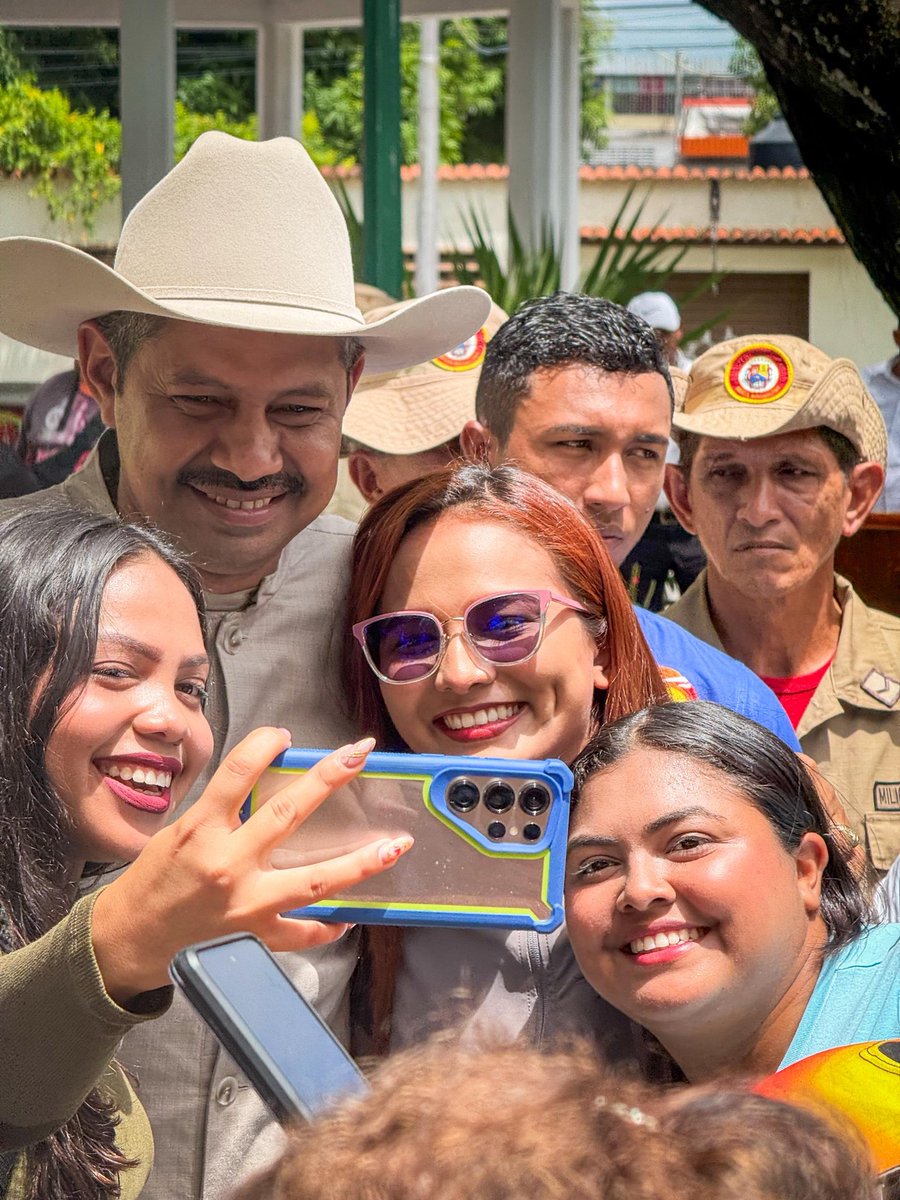 Juventud PSUV APURE tweet media