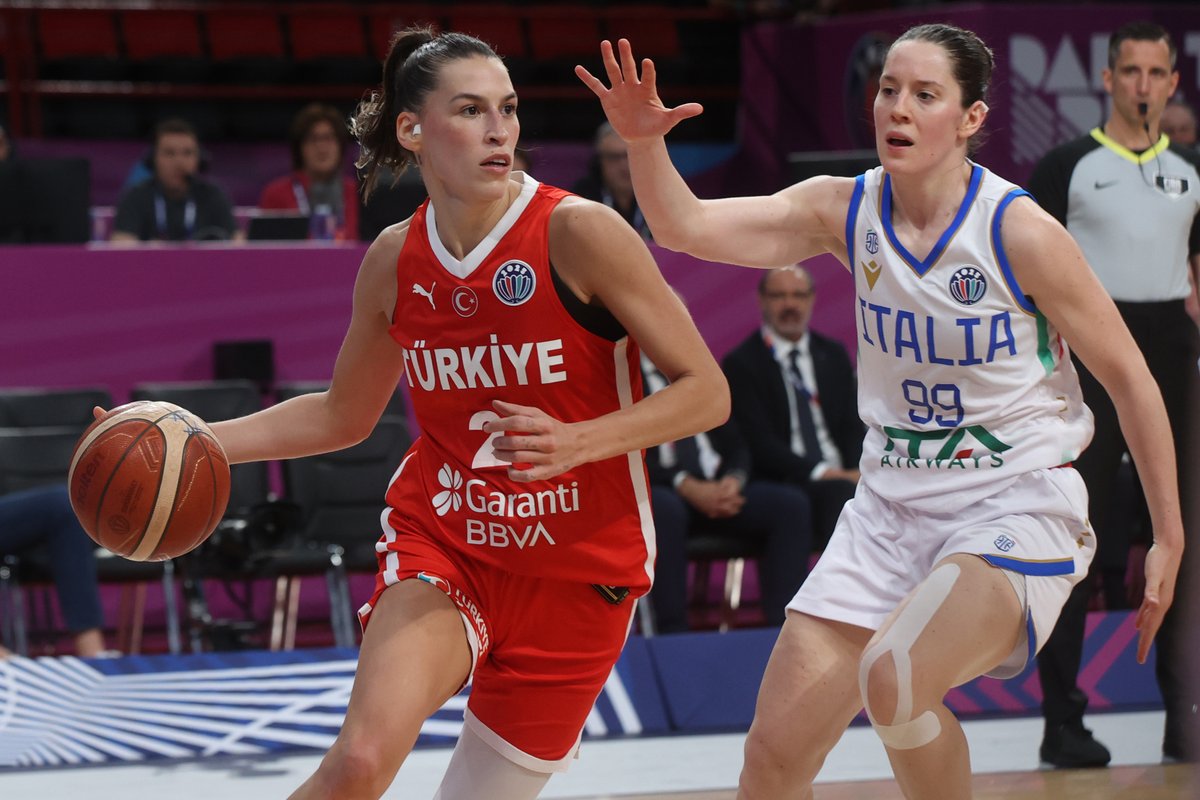 🇹🇷 A Milli Kadın Basketbol Takımı, İtalya'ya 76-74 yenilerek EuroBasket'e veda etti. 🏀