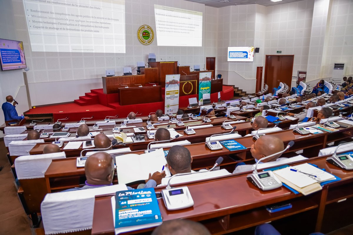 Assemblée Nationale Togolaise tweet media