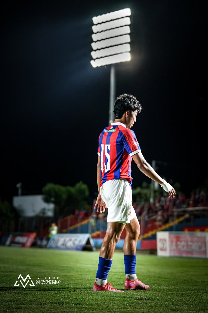 Agradecido con Dios por haber defendido estos colores 🔴🔵 hasta pronto!