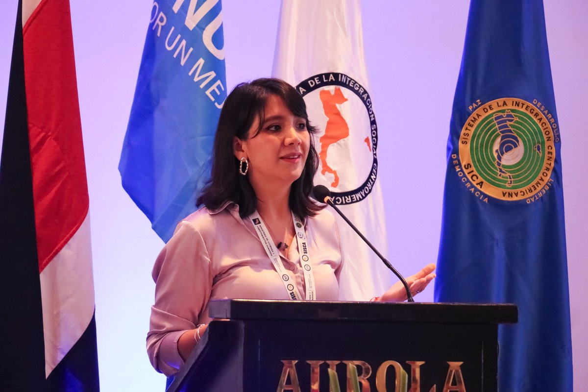 📍Conferencia magistral “Gobernanza multinivel para el desarrollo urbano sostenible. Planeación integral para la implementación local”, impartida por <a href="/fabiolaarce/">Fabiola G. Arce</a>, Gerencia General de la Ruta Colectiva Perú.

Con un enfoque en la planificación urbana multinivel y multiescalar,