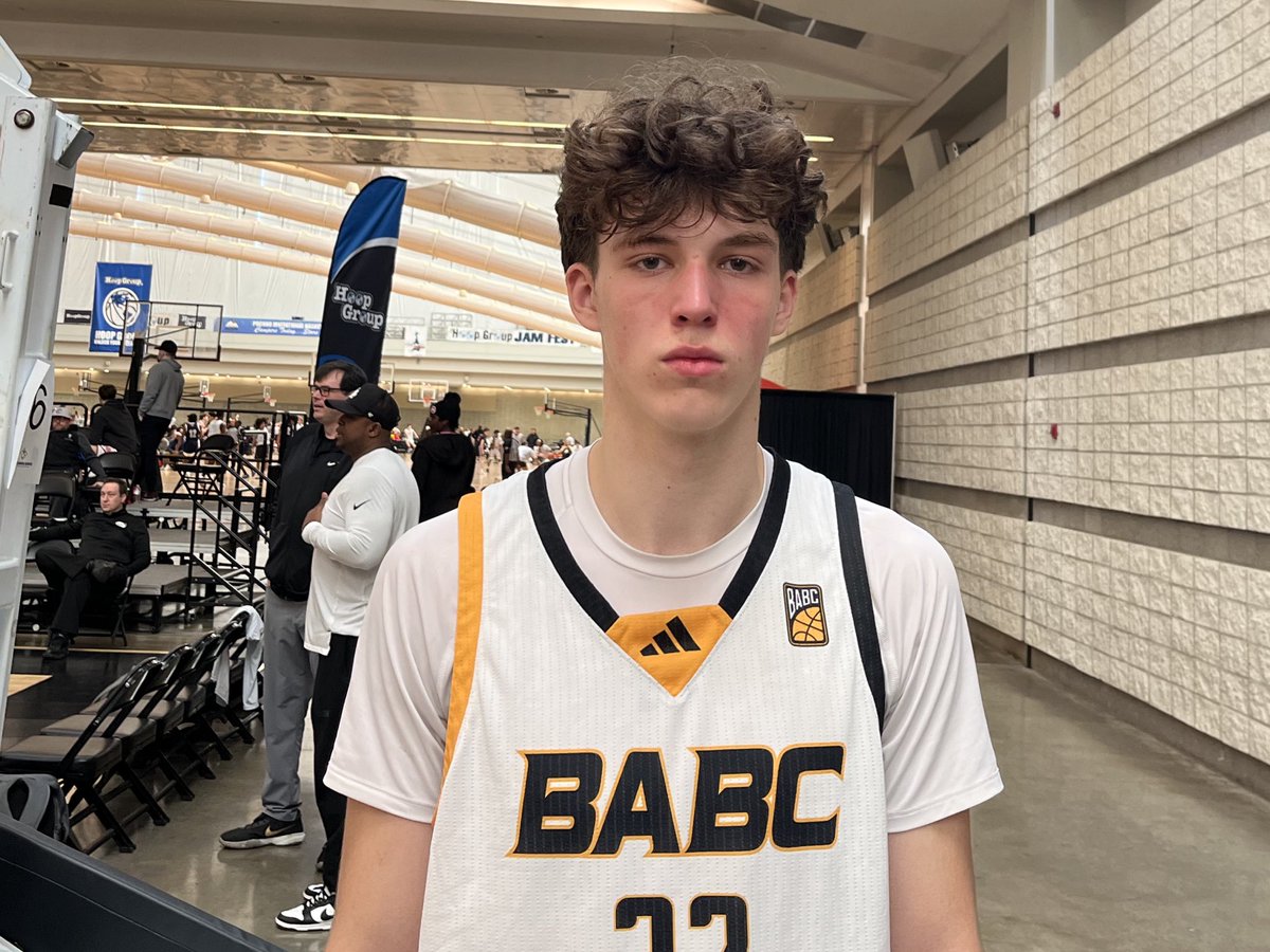 ‘27 <a href="/WNSBVBasketball/">Ben Farmer</a> (MA)/<a href="/thebabc/">BABC™</a> center Kyle Seltzer has received an offer from Detroit Mercy, per source. 

The inside out big was a threat to space the floor at NEPSAC Babson showcase over the weekend.