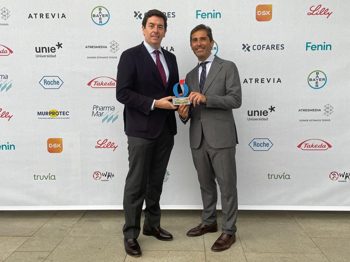 La campaña ‘#Aquíhayunfarmacéutico… en marcha’ ha sido reconocida con el Premio a la mejor Campaña de Comunicación en los XIV galardones  #ATuSaludLR de <a href="/larazon_es/">La Razón</a>. Un reconocimiento al compromiso del sector farmacéutico con la salud 💚 y la sociedad.