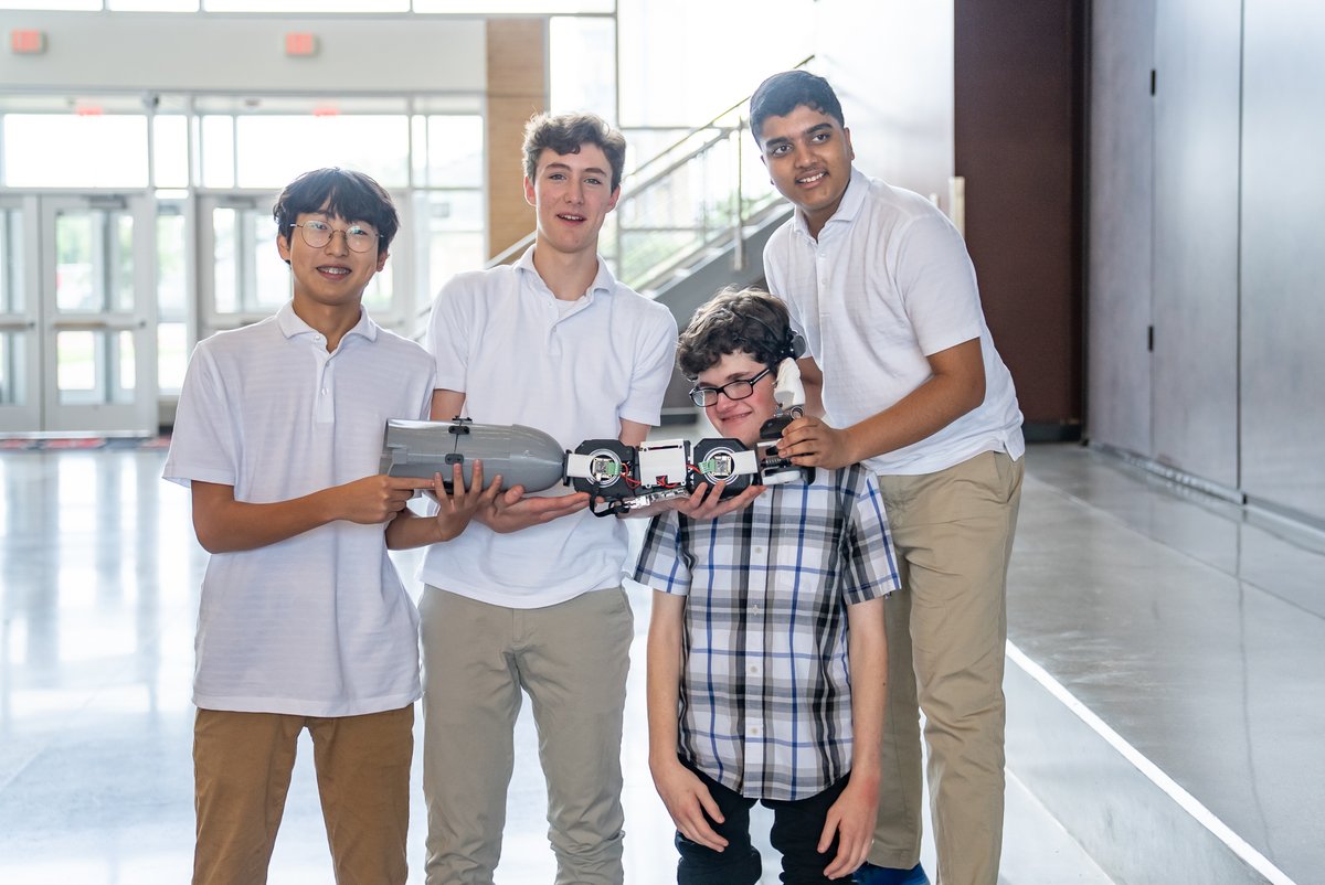 Lewisville ISD (@lewisvilleisd) on Twitter photo Hundreds of hours. One incredible friendship. Three <a href="/Marcus_HS/">Marcus High School</a> students built a mind-controlled prosthetic leg for their friend — and changed all their lives. 🦿
🎥 cbsn.ws/4ndpI2Z
#everyONE #OneLISD Hundreds of hours. One incredible friendship. Three <a href="/Marcus_HS/">Marcus High School</a> students built a mind-controlled prosthetic leg for their friend — and changed all their lives. 🦿
🎥 cbsn.ws/4ndpI2Z
#everyONE #OneLISD