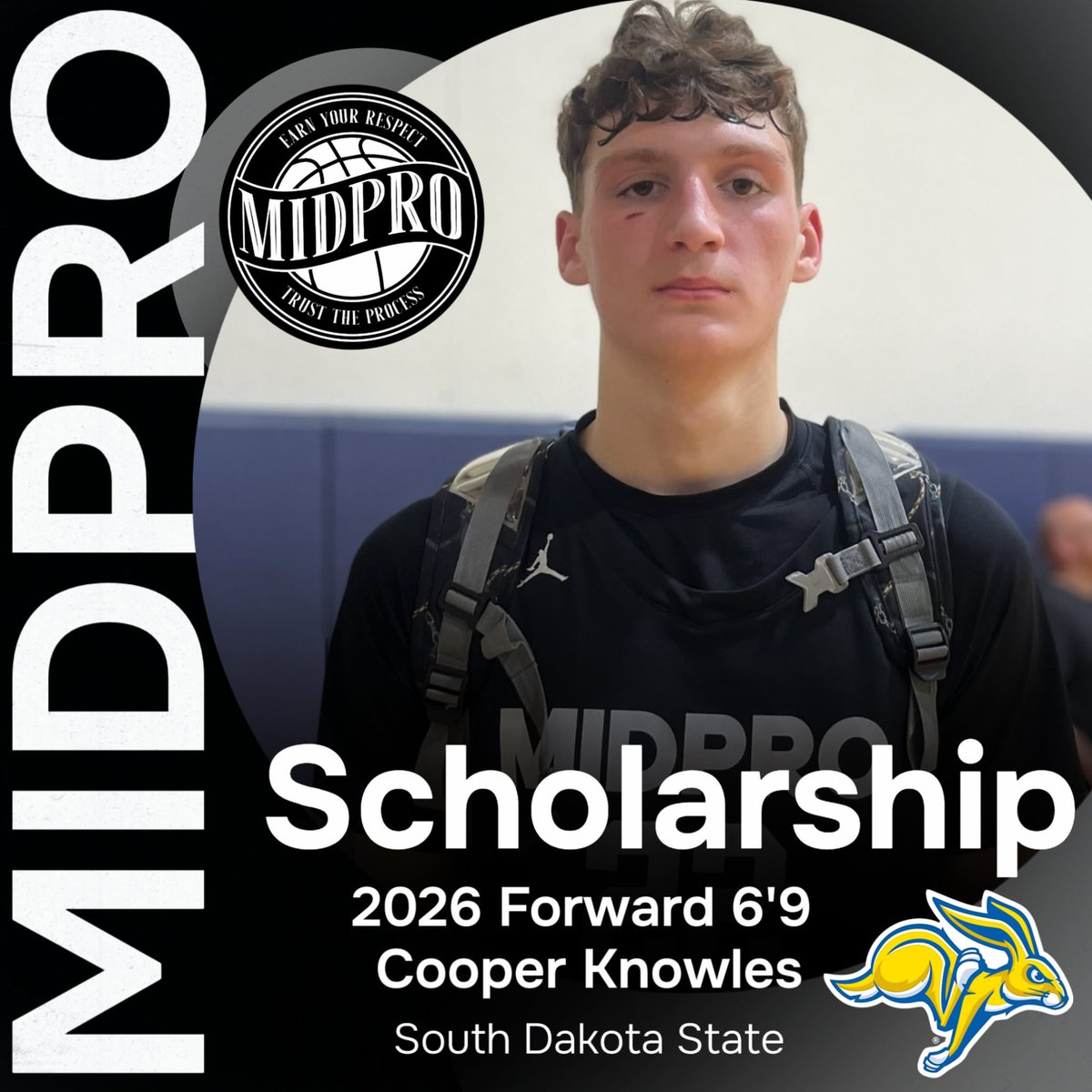 MidProAcademy's tweet photo. 2026 F 6’9 Cooper Knowles has received a scholarship from South Dakota State (D1).

#MidProFam #ThisIsWhatWeDo #TrustTheProcess #EarnYourRespect #CreateYourStory https://t.co/Odv6ampRgc