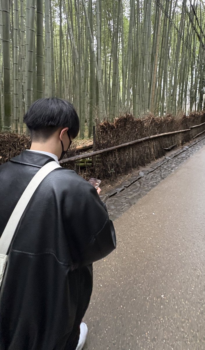 chaka_matyu's tweet photo. 06  性別不明  関西  基本眠い 一生🆓
フェムでもボイでもなれます(？)
恋人にどーですか！！！！！ https://t.co/ieF0utfQkU