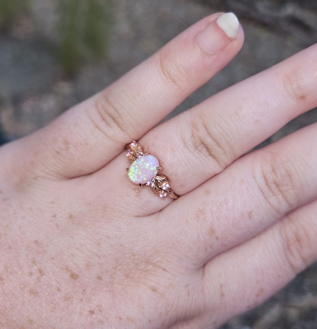 inkdiarylwt's tweet photo. I'm engaged :):) https://t.co/k75JwuX51e