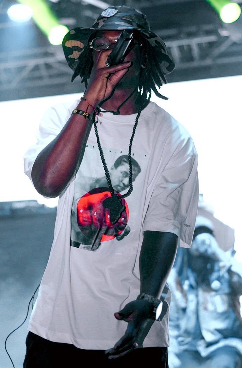 atta_babilans's tweet photo. Una experiencia más que se suma a este largo caminar gracias por todo el suport Medellín .....
Gracias a mis hermanos de @lagranhambruna  y @car3sucio por creer y crear  con este simple mortal y por supuesto a todo ese combo tan brutal que fue el @traffifest https://t.co/DSiD63IGN8