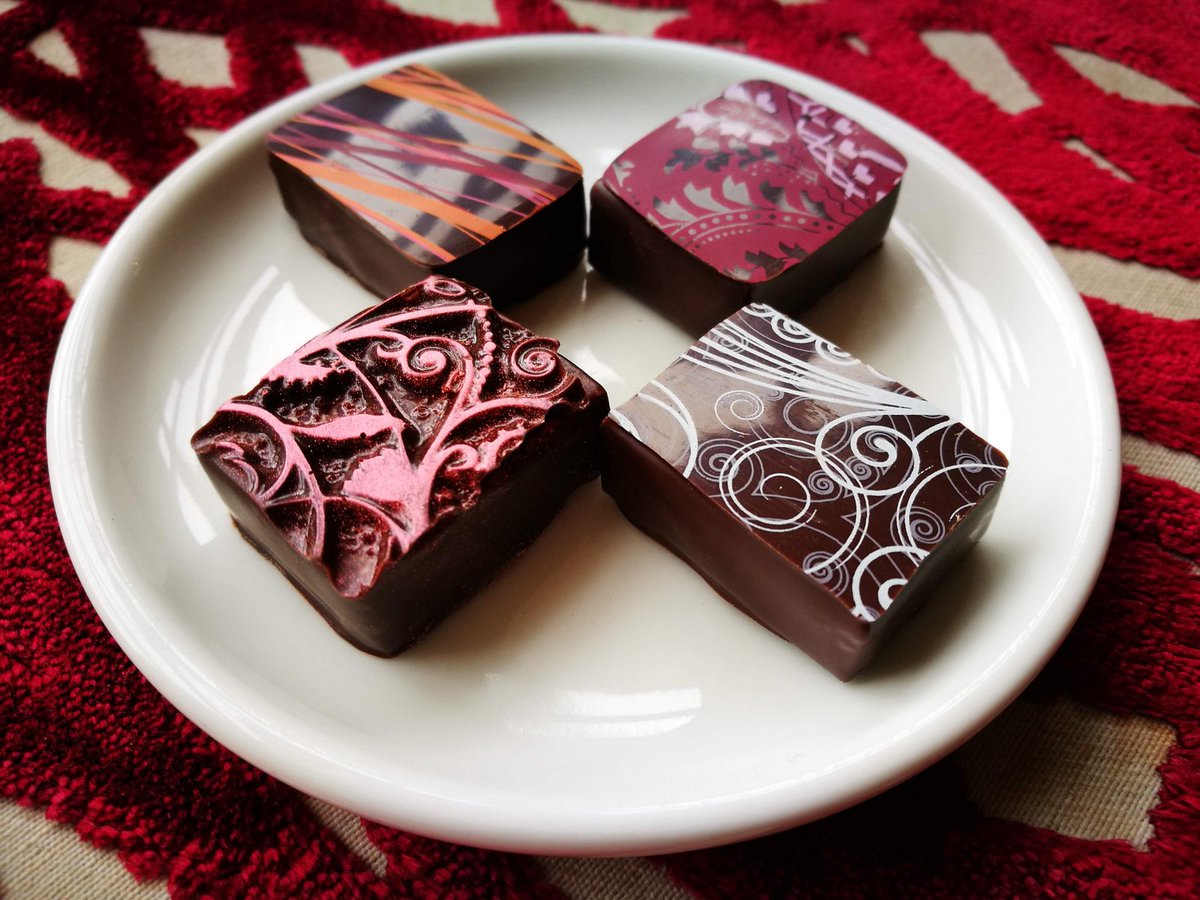 Iain Burnett tweet media