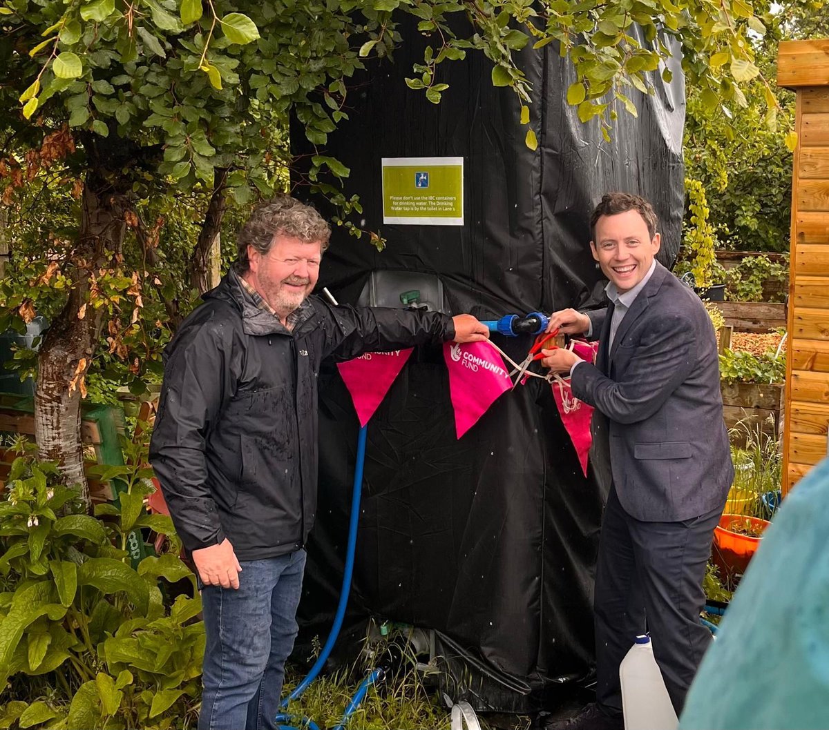 Matthew_Patrick's tweet image. I was delighted to open the new borehole at Hoylake Allotments.
The new borehole allows for running water to be brought to the site for the first time in its history.
I had a great time taking a tour of the grounds and talking to allotment holders about what this means to…