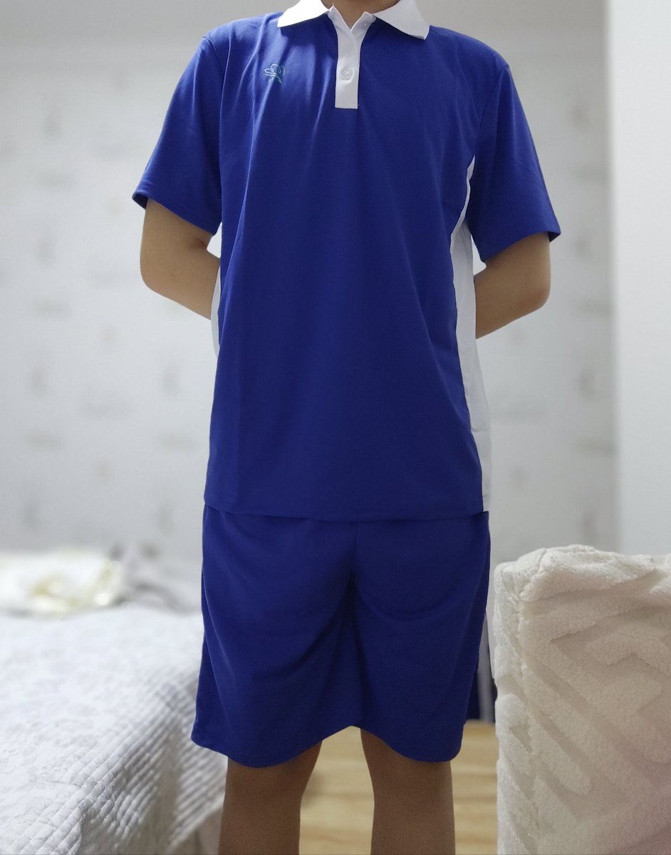 3363312850_'s tweet photo. 想要男高小狗还是体育生小狗呢😘 https://t.co/VN3NwIffeG
