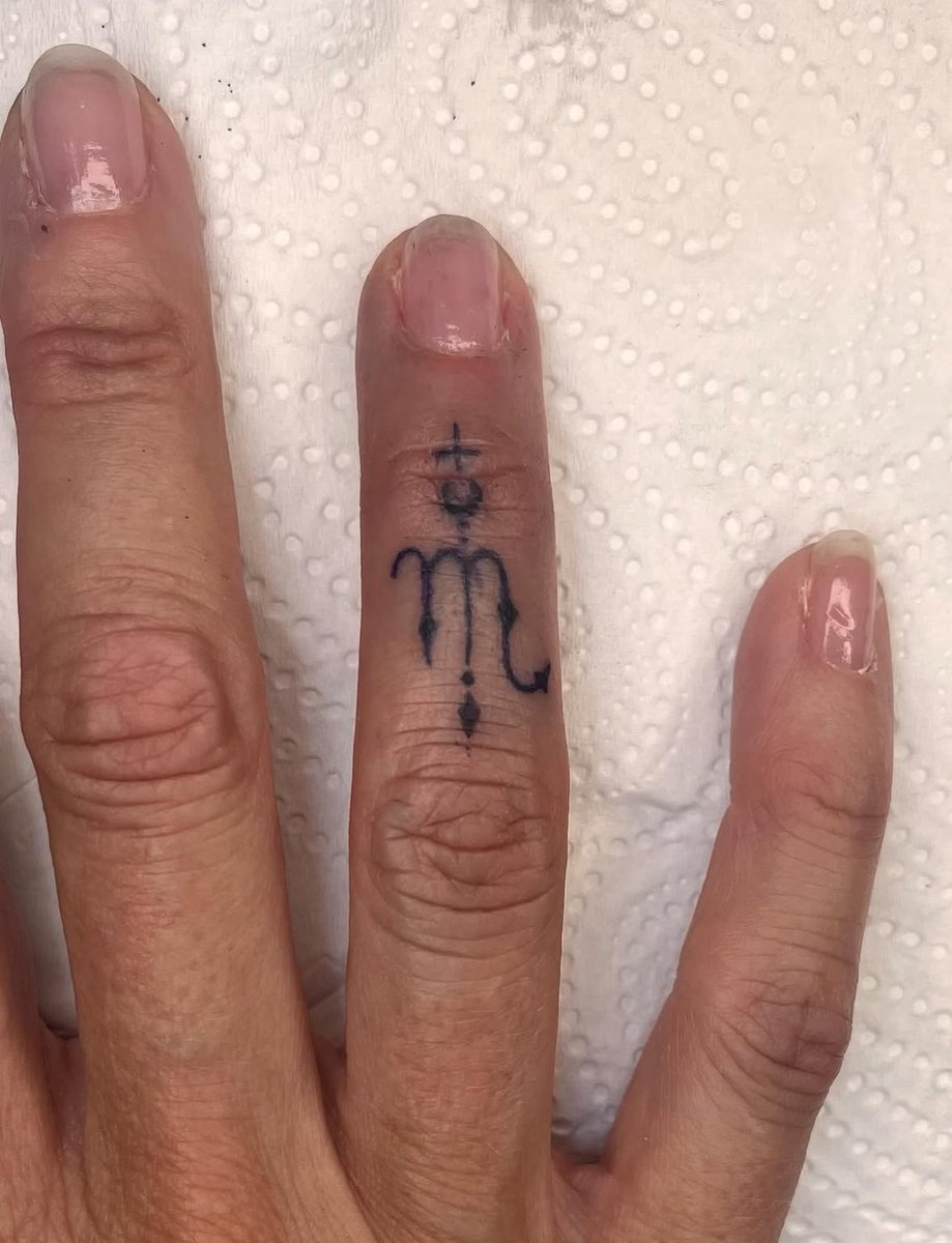 Jules Swain tweet media