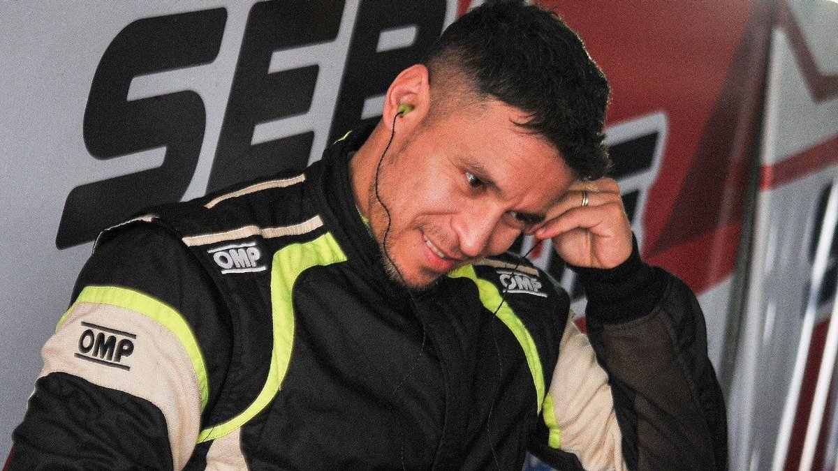 MundoSport 🔊 (@mundosportextra) on Twitter photo 👉<a href="/TurismoPista/">Turismo Pista</a> | Sebastián Luque vuelve en Buenos Aires
👉El piloto de Tucumán hará su regreso a la Clase 3 para la "Carrera de los 300 pilotos" en el trazado porteño.
👉Estará a bordo de un Ford Fiesta Kinetic del Benincasa Racing y tendrá a Miguel Viola con piloto invitado. 👉<a href="/TurismoPista/">Turismo Pista</a> | Sebastián Luque vuelve en Buenos Aires
👉El piloto de Tucumán hará su regreso a la Clase 3 para la "Carrera de los 300 pilotos" en el trazado porteño.
👉Estará a bordo de un Ford Fiesta Kinetic del Benincasa Racing y tendrá a Miguel Viola con piloto invitado.
