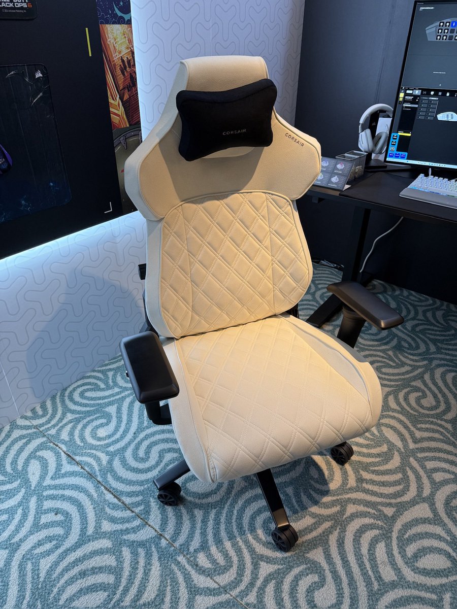 Corsair LATAM tweet media